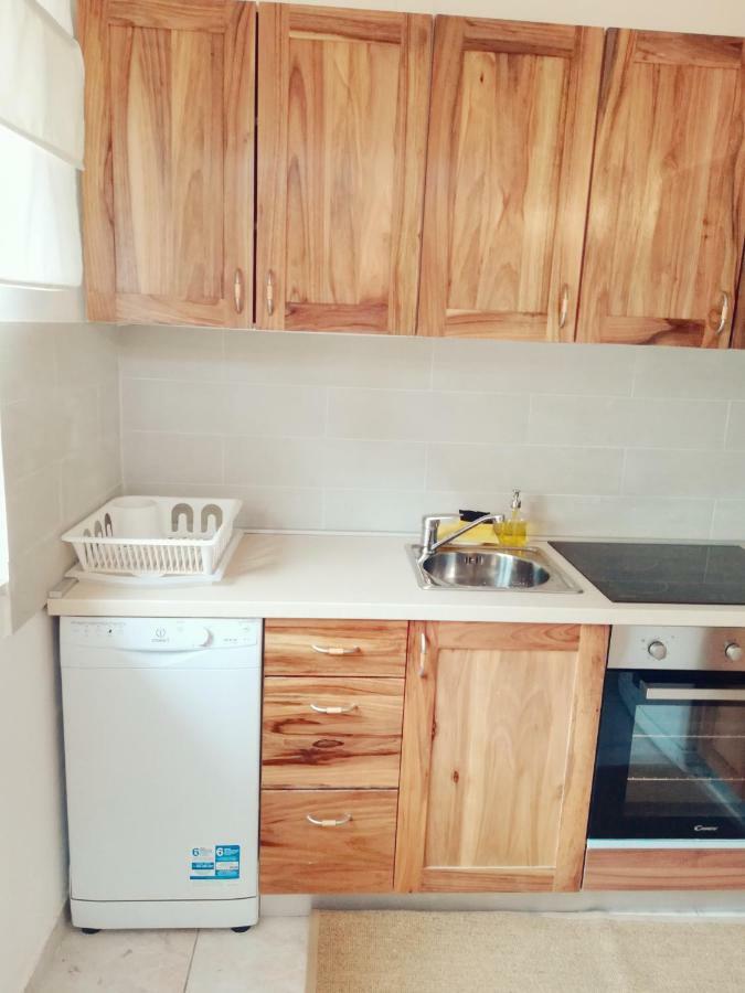 Ražanac House For Rent Paolaヴィラ エクステリア 写真